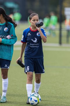 Bild 31 - wU19 Rissener SV - VfL Pinneberg : Ergebnis: 9:1